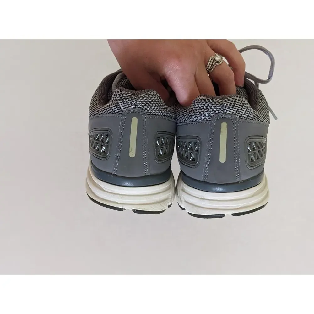 Nike Vomero 7 Running Shoes Womens Size 9.5 Gray Purple Sneaker 511559-050